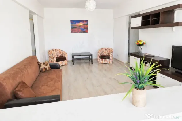 Inchiriere apartament 2 camere, parcare proprie,