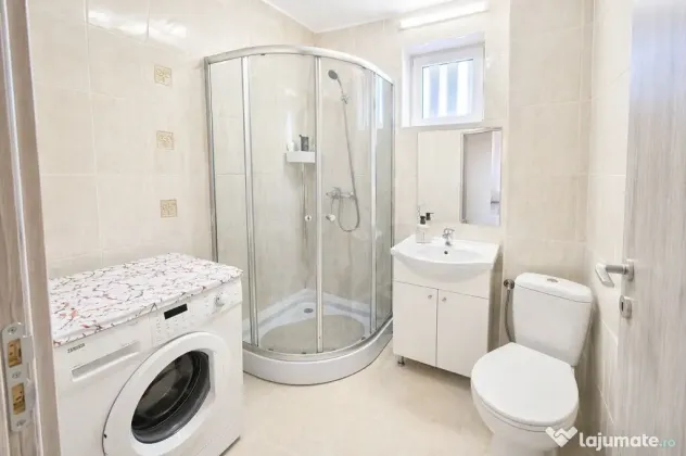 Inchiriere apartament 2 camere, parcare proprie,