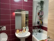 Apartament 2 camere, semidecomandat - zona Tractorul 