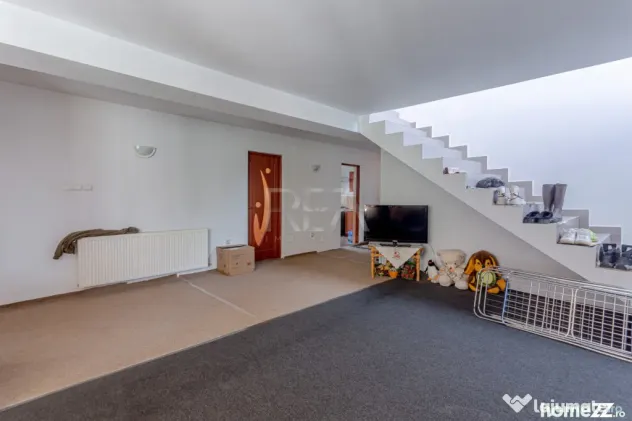 Casa 6 camere P+1+POD + Teren 1317mp PERIS - ILFOV