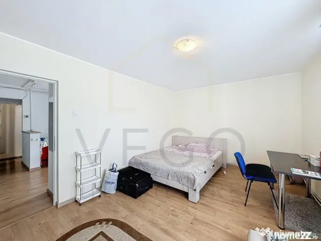 2 camere decomandate, balcon, zona UMF - Zorilor - Gh.Dima