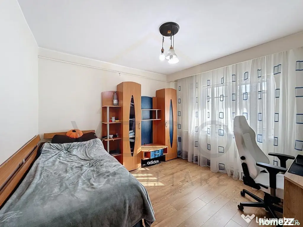 2 camere decomandate, balcon, zona UMF - Zorilor - Gh.Dima