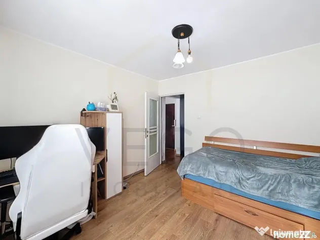 2 camere decomandate, balcon, zona UMF - Zorilor - Gh.Dima