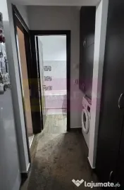 Apartament cu 2 camere de vânzare în Câmpina, zonă Ce... 