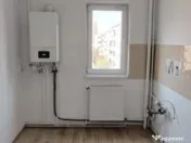 Apartament 2 camere, semidecomandat - zona Centrul Civic 
