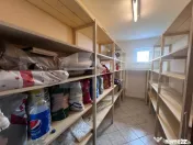 Casa de inchiriat, 7 camere, 230 mp + 415 mp teren, garaj - 