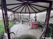 Casa de inchiriat, 7 camere, 230 mp + 415 mp teren, garaj - 