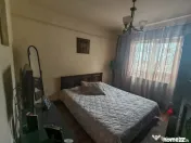 Apartament 3 camere de vanzare, in zona Casa de Cultura 