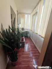 Apartament 3 camere de vanzare, in zona Casa de Cultura 