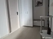 Închiriez studio 2 camere central 