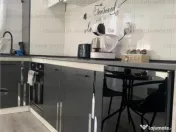 Apartament 2 camere, decomandat - zona Sanpetru 