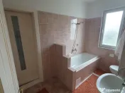 Casa Miercurea Nirajului cu teren, garaj si livada 