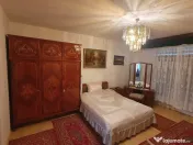 Casa Miercurea Nirajului cu teren, garaj si livada 