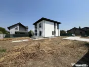 De vanzare vila individuala ''la alb'' 5 camere teren genero 