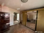 Casa de vanzare pe un teren 2500 mp, strada inchisa, utilita 