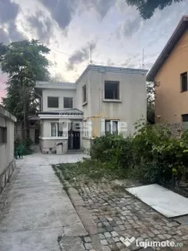 CASĂ + TEREN 400 MP | GARAJ | ZONA PETRICANI – PLUMBUITA