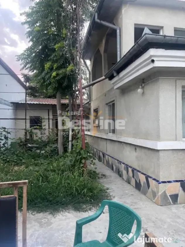 CASĂ + TEREN 400 MP | GARAJ | ZONA PETRICANI – PLUMBUITA