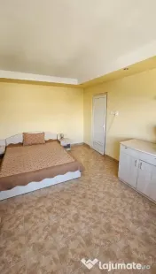 Apartament cu 4 camere - Eforie Nord 