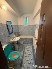 Apartament 2 camere decomandat , et 1 pentru inchiriere, cen 