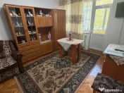 Apartament 2 camere decomandat , et 1 pentru inchiriere, cen 