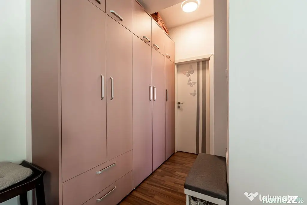 VANDUT! Apartament 2 camere ARED UTA cu balcon 16 mp - CO... - Arad (Arad)