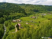 Teren la poalele padurii,Buzaiel,Vama Buzaului,DJ,constructi 