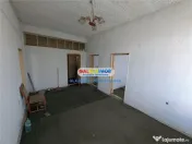 Spatiu comercial 250 mp (deasupra Profi) - Tiganesti / Teleo 