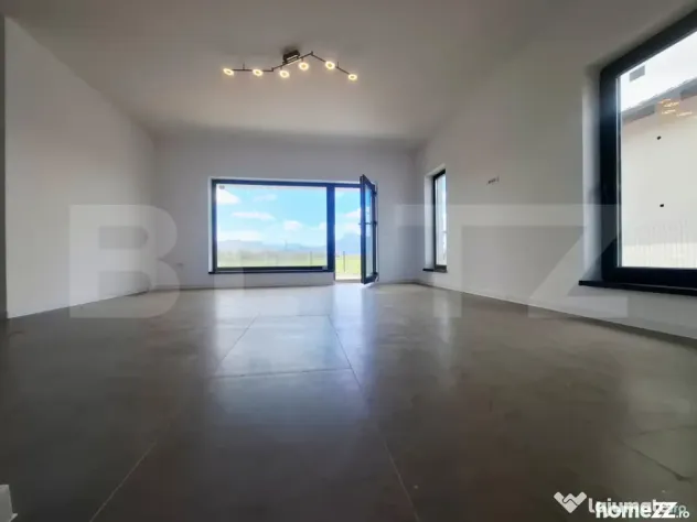 Casa in Tarlungeni la cheie!
