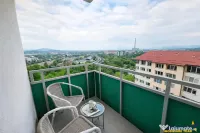 PET Friendly Prima , vedere spectaculoasa catre munti, Garii 