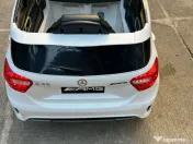 Vând mașina electrică pt. copii 