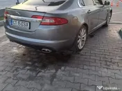 Vând mașina electrică pt. copii 