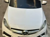 Vând mașina electrică pt. copii 