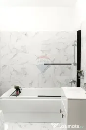 Apartament 2 camere | Prima închiriere | Parcare | Bulev... 