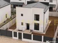 Casa Individuala - 5 camere 3 bai - Teren 300 MP 