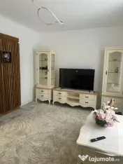 Apartament Cu 2 Camere Decomandate Zona Ultracentral 