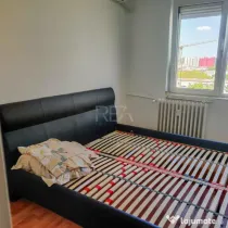 2 camere decomandat | 1 decembrie 1918 | ozana | 5 min de me