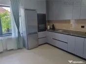 Casa spatioasa de doua camere in zona Craiter 