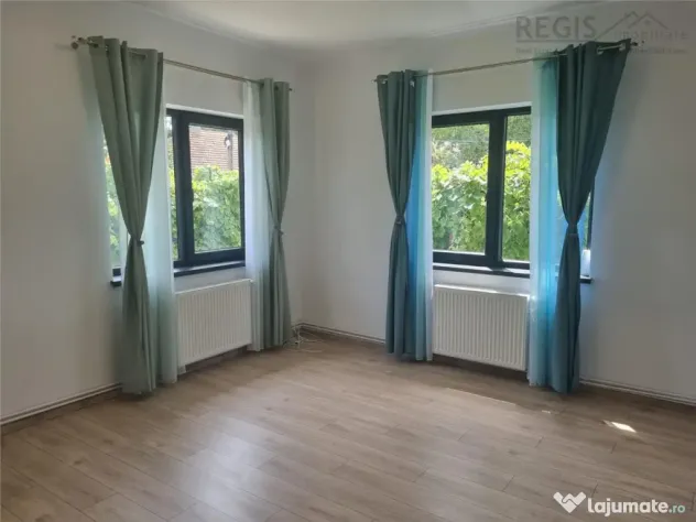Casa spatioasa de doua camere in zona Craiter