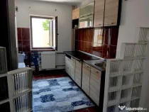 Apartament 2 camere, semidecomandat, Craiovița Nouă – zonă excelentă