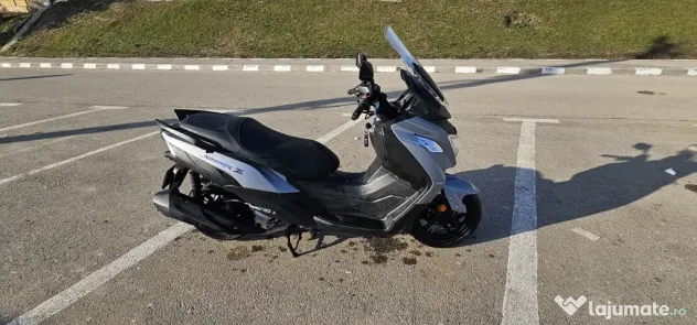 Scuter SYM Joymax Z 250