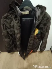 de. vânzare. blenderul KitchenAid se da gratuit. 