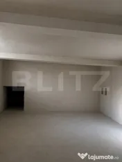 Apartament de 2 camere, demisol, zonă centrală 