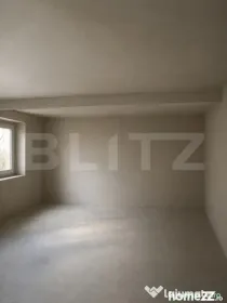 Apartament de 2 camere, demisol, zonă centrală