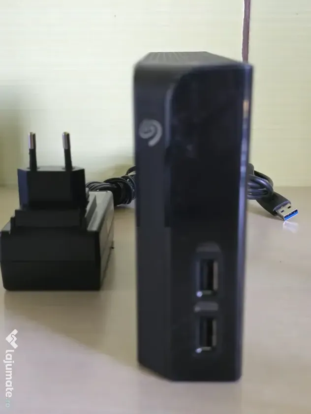 HDD Extern Seagate Backup Plus Hub 6TB - Stație de stocare + Hub USB