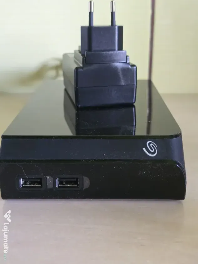 HDD Extern Seagate Backup Plus Hub 6TB - Stație de stocare + Hub USB