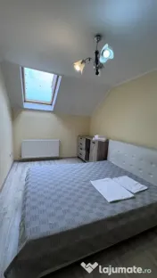 Apartament 3 cam de închiriat, cart. Rogerius 