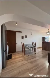 3 Camere, Unirii (Bd. Libertatii), Parcare, Centrala Proprie 