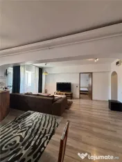 3 Camere, Unirii (Bd. Libertatii), Parcare, Centrala Proprie 