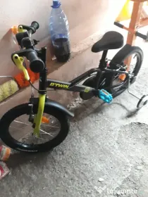 De vânzare bicicleta și mașinuță electrică