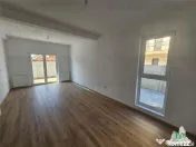 Vila cuplata 4 camere mansarda in Rosu 